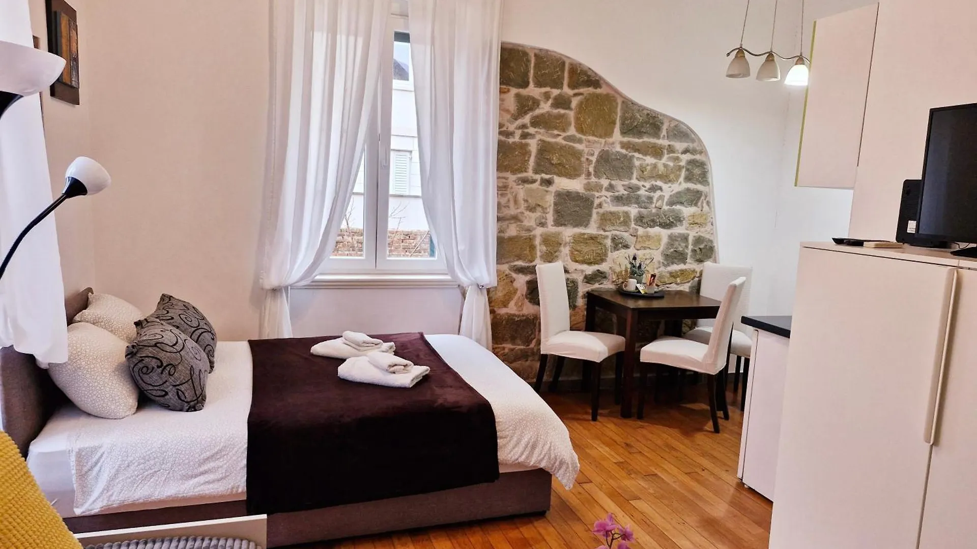 Gostinjska kuća Beach City Pearls Apartments