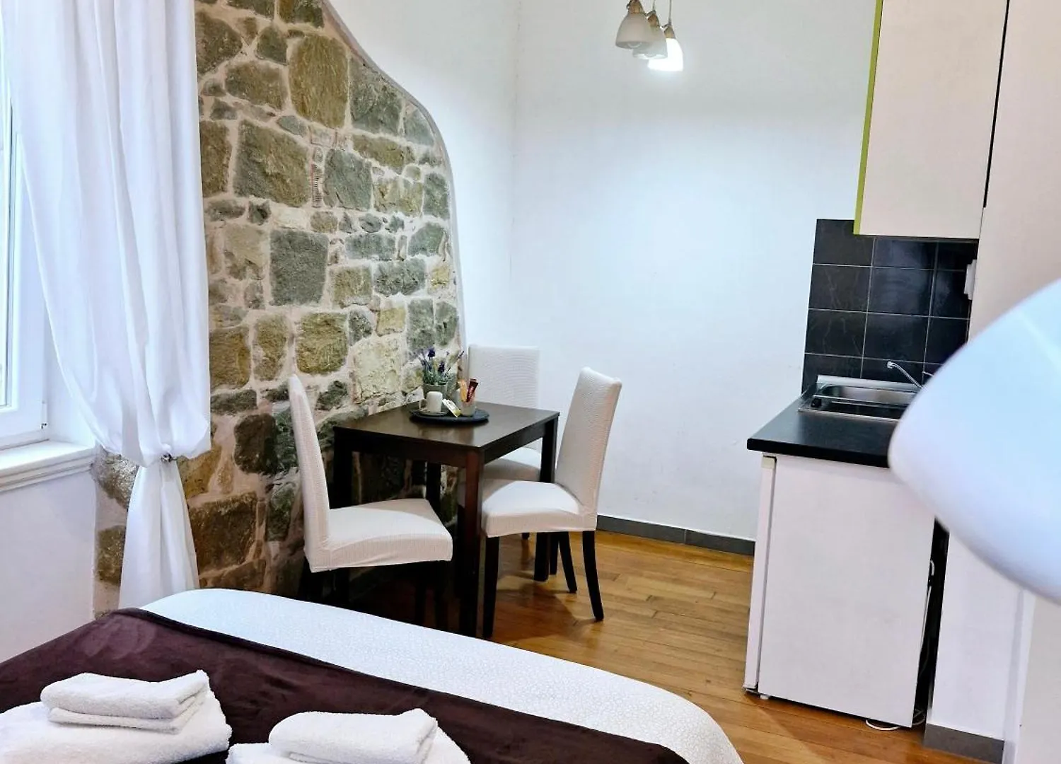 Beach City Pearls Apartments Gostinjska kuća