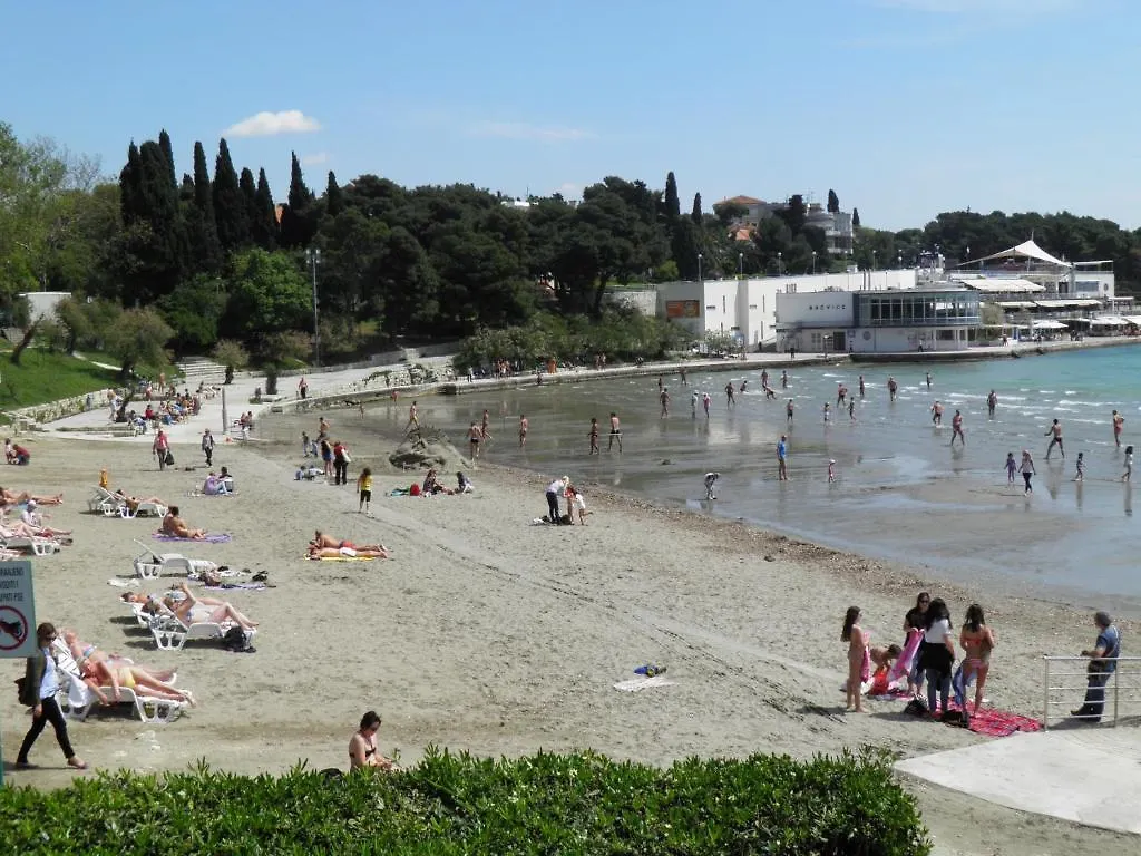 Gostinjska kuća Beach City Pearls Apartments