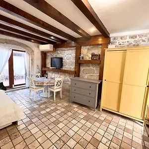 3* Maison d'hôtes F